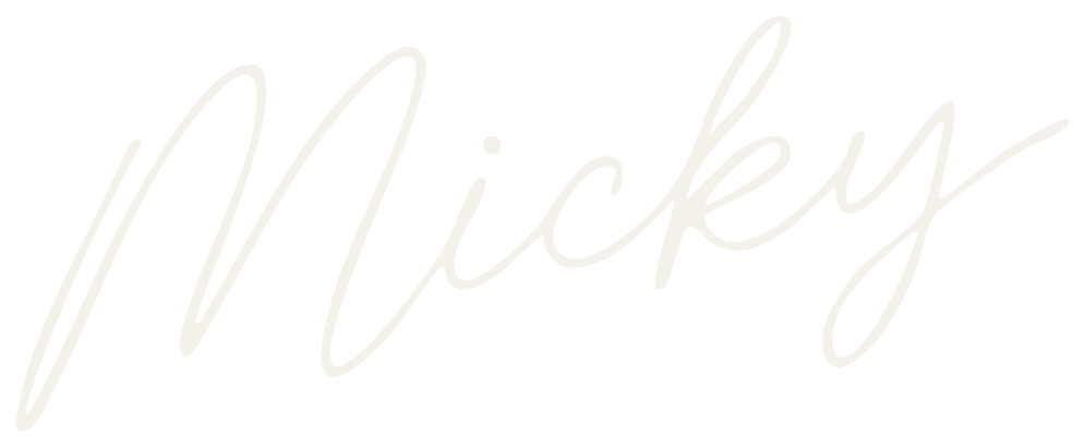 Firma de Micky Ancona